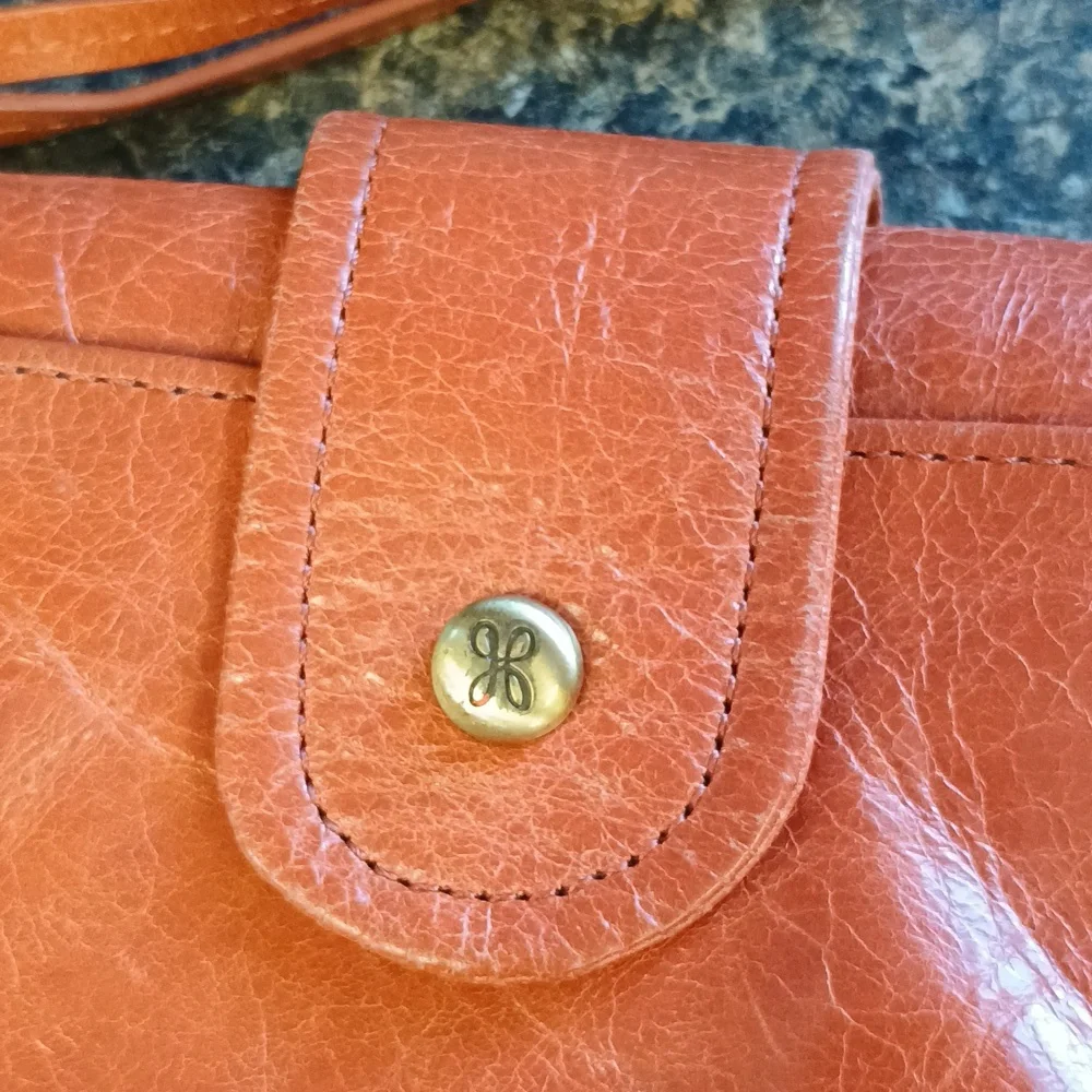 Hobo Brown Leather Wristlet Wallet - Picture 2 of 11